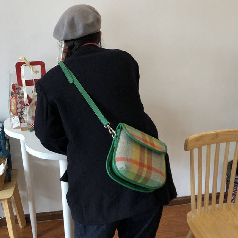 Túi Đeo Chéo Vải Len Dáng Vuông Nhỏ Kẻ Sọc Màu Sắc Tương Phản Thời Trang Cá Tính 2022