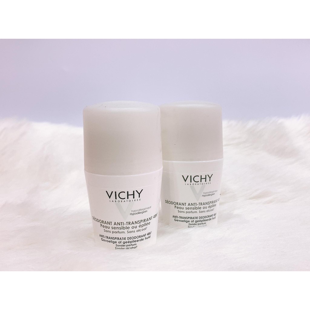 Lăn Khử Mùi Vichy Traitement Anti-Transpirant 48h Giúp Khô Thoáng 48h Cho Da Nhạy Cảm Nắp trắng 50ml