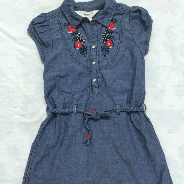 Đầm jean mềm bé gái 4-5 tuổi