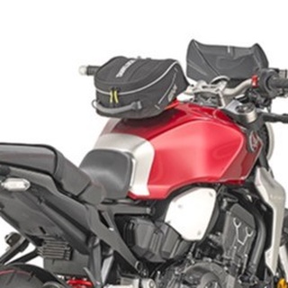 Túi gài bình xăng givi ea123