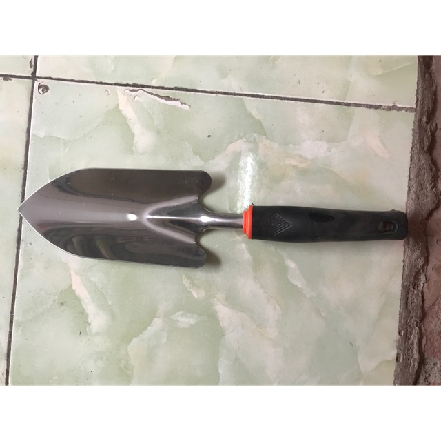Xẻng inox làm vườn
