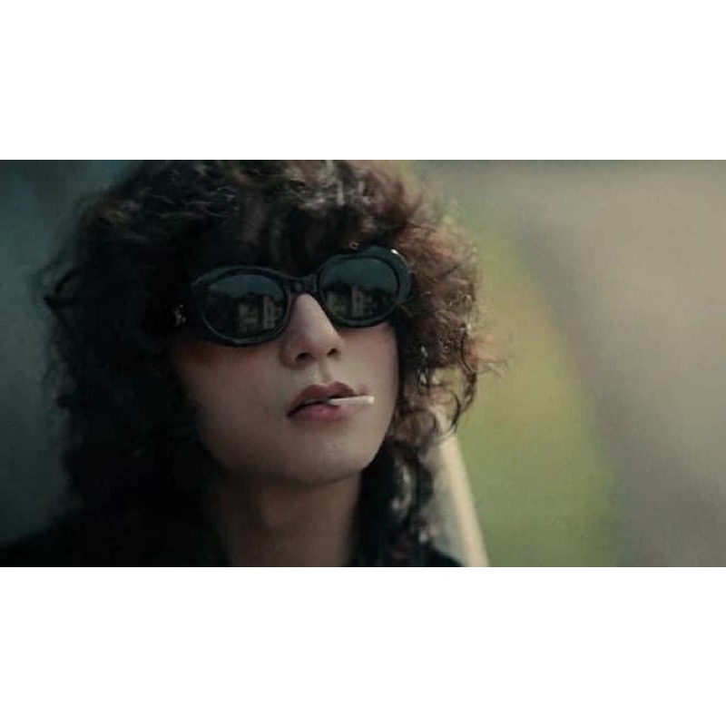Kính Hiệu Nhỏ Dáng olvan Tròn Bầu celi CL hot màu đen-trắng phong cách ullzzang Rap Việt Hip hop