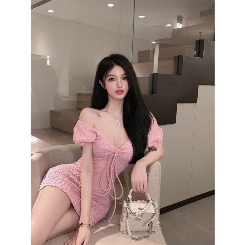 Đầm trễ vai tay phồng ôm dáng vừa vặn thời trang mùa hè quyến rũ dành cho nữ