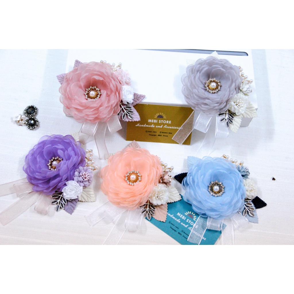 Hoa cài áo handmade, tag cài váy áo mẫu vải voan cánh hoa đốt mix hoa chùm tông trắng hồng