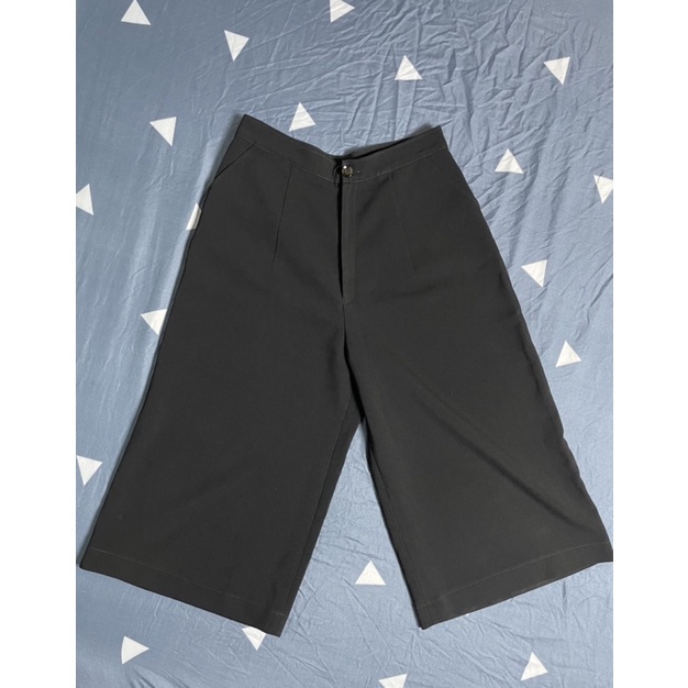 QUẦN ĐEN ỐNG RỘNG