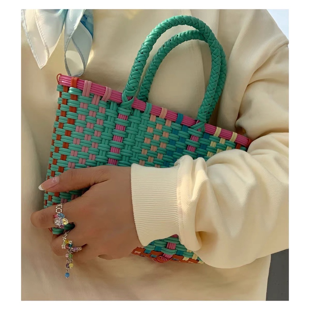 Túi Cói Đan Lát Chất Liệu PVC Bền Bỉ