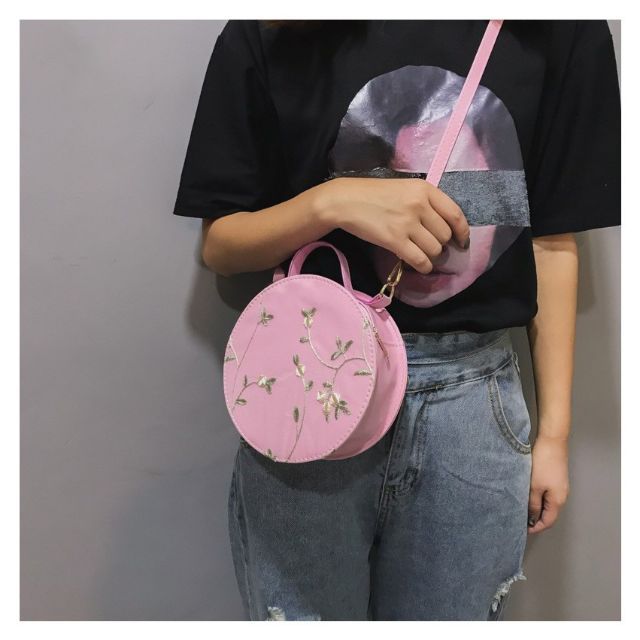 Túi tròn thêu hoa lá siêu xinh🍓🍓🍓
