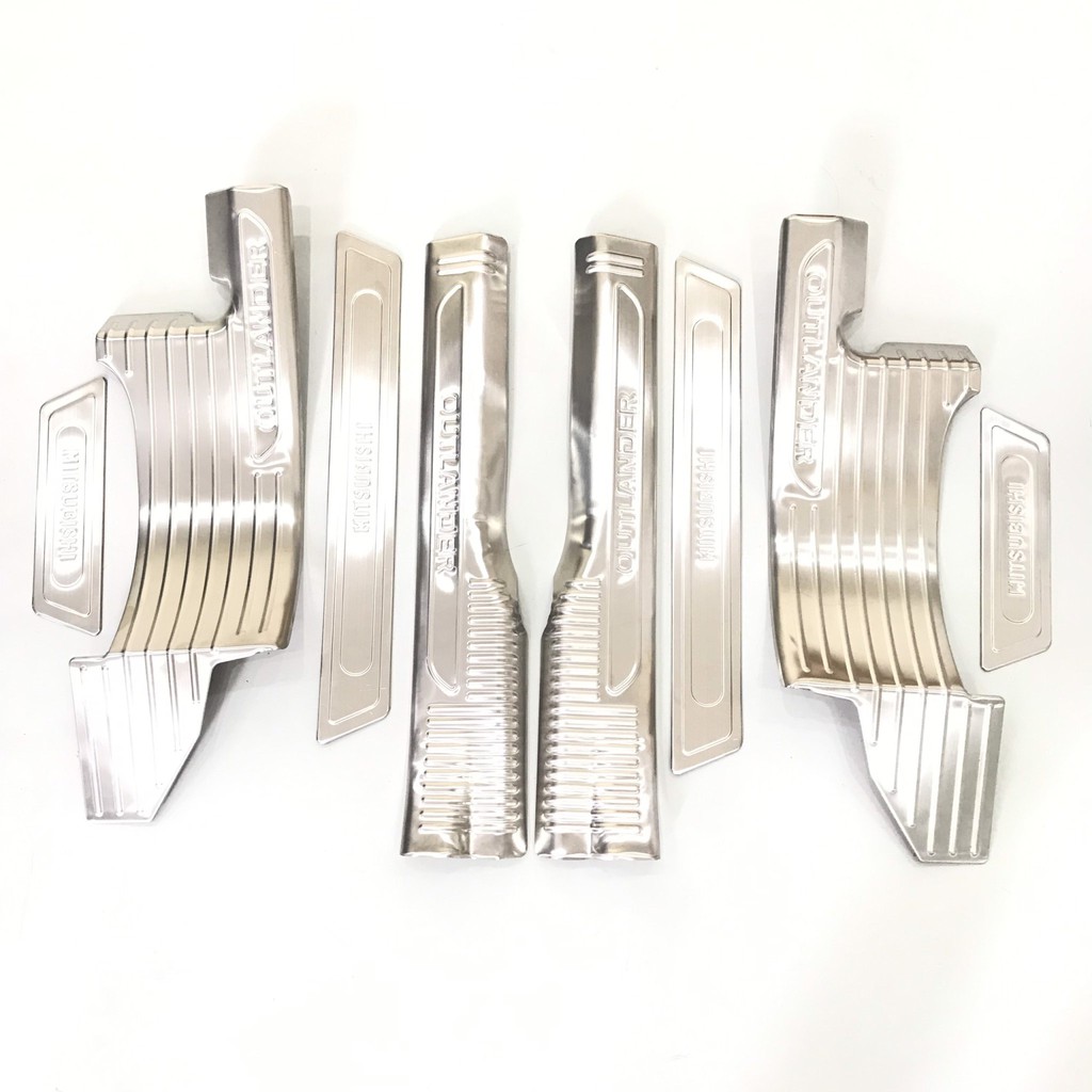 Nẹp cửa xe Outlander 2018 2019 2020 2021 mẫu INOX