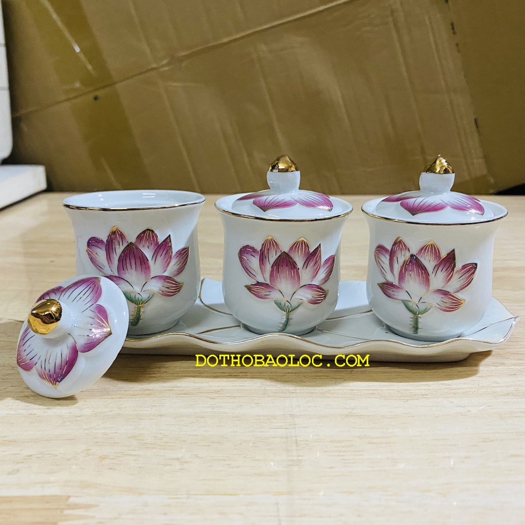 Chum nước thờ có nắp bạch ngọc sứ hoa sen tím nổi 2 loại: bộ 3 ly