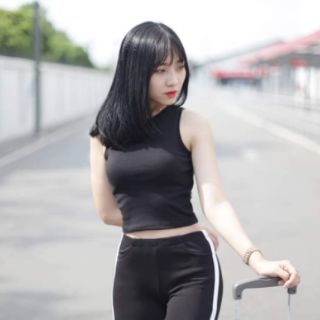 Combo 30 Áo Croptop cho Khách