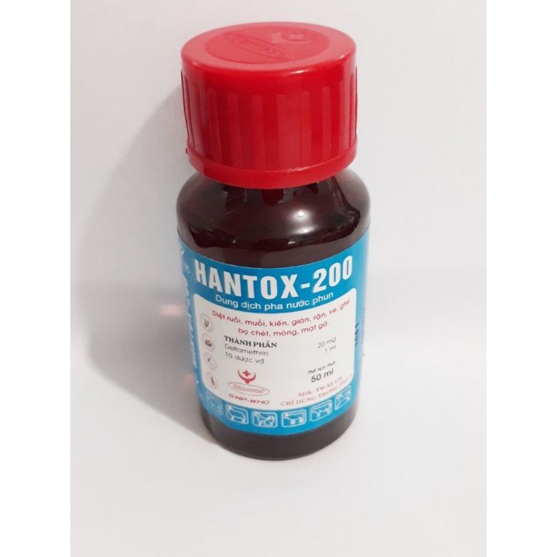 Hantox 200 - giúp xử lý ve rận bọ chét ngoài môi trường sống của chó mèo