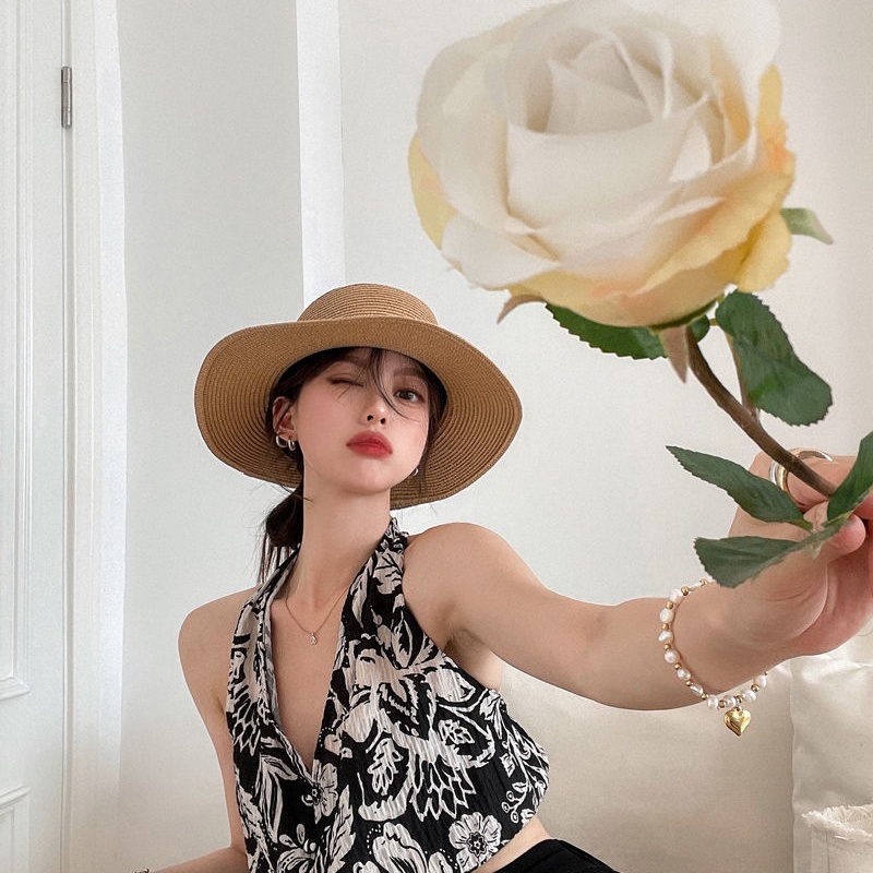 Áo không tay cổ kiểu yếm hở lưng thời trang dành cho nữ