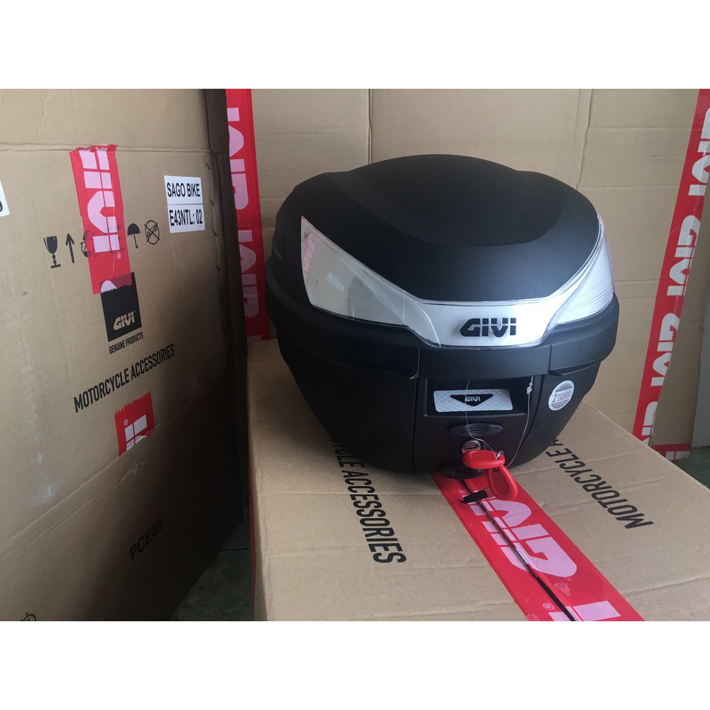 Thùng givi B27NT 27lit, thùng kèm đế đệm, bát gắn, mẫu givi cao cấp bảo hành 2 năm