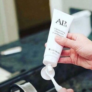 Kem đánh răng AP24 Whitening Fluoride Toothpaste Mỹ 110g