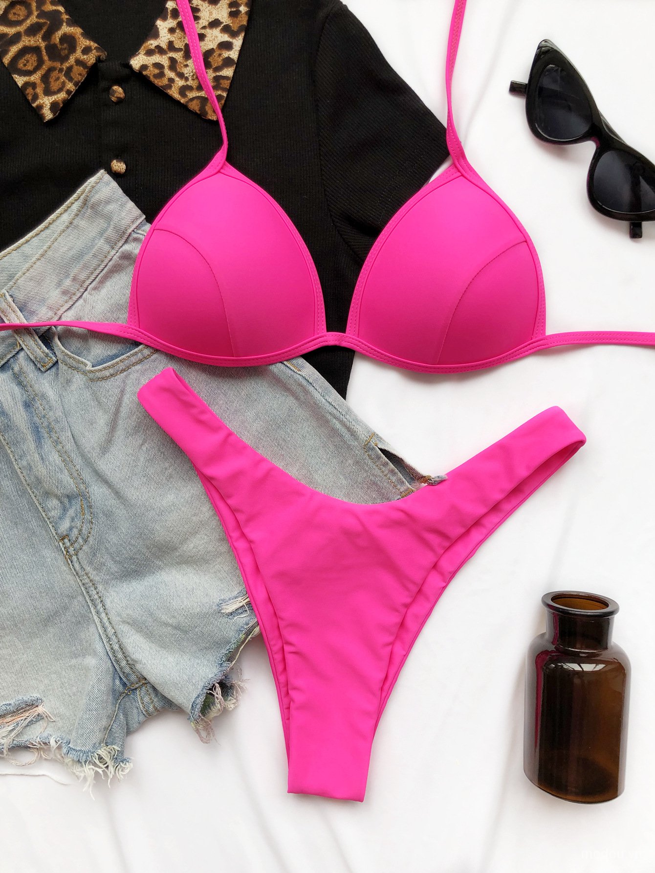 Bikini màu trơn có đệm nâng ngực quyến rũ cho nữ | BigBuy360 - bigbuy360.vn