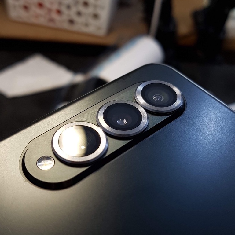 Bộ 3 dán mắt camera bảo vệ vành nhôm + kính bảo vệ cho Samsung Z Fold 3