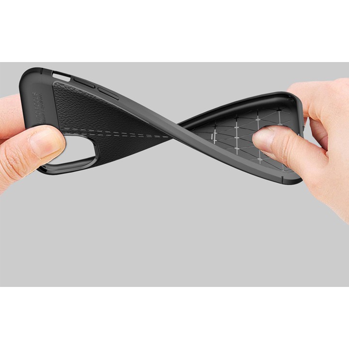 Ốp lưng iPhone 11 Pro silicon giả da Auto Focus