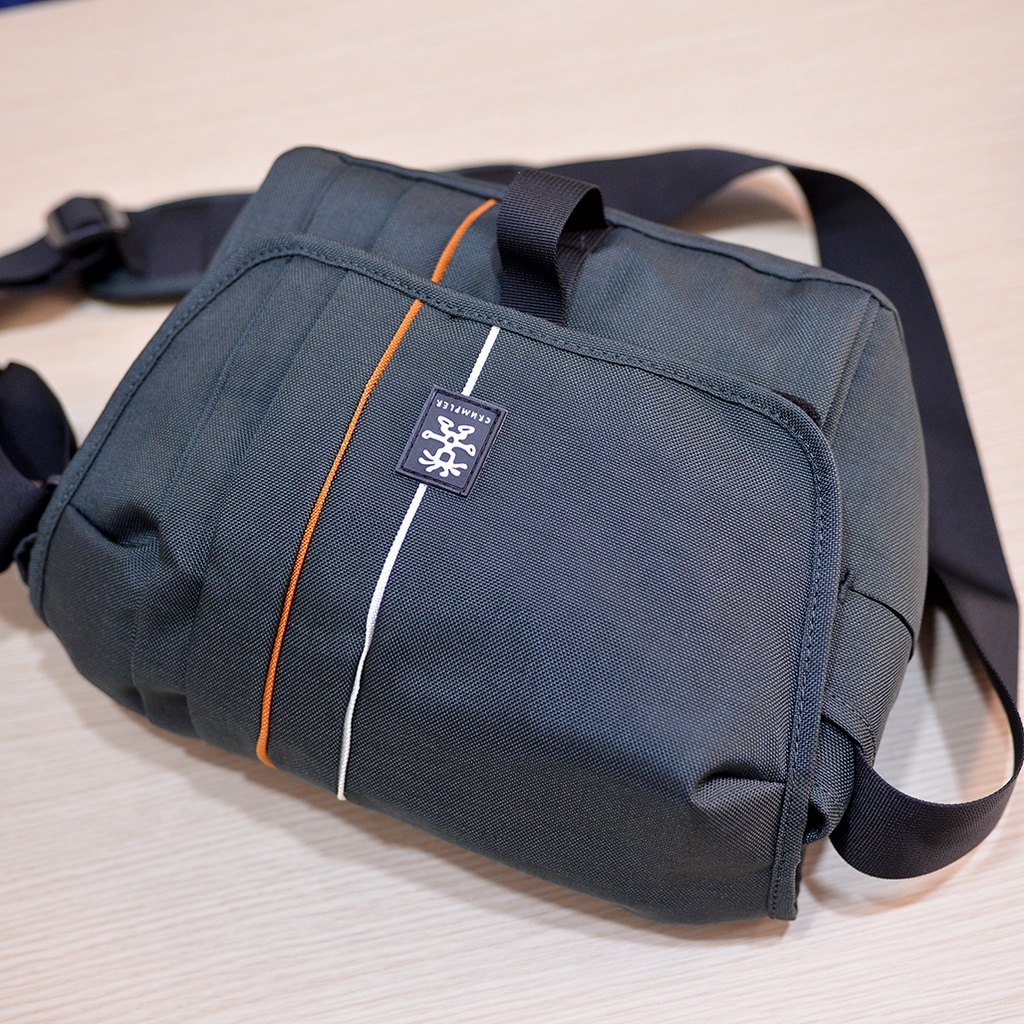 Túi đựng máy chụp hình Crumpler Jackpack 4000 màu xanh- HÌnh thật