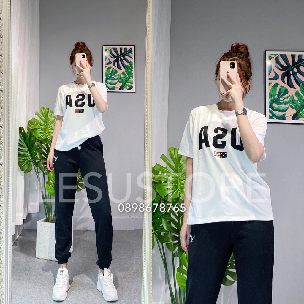 ẢNH TỰ CHỤP Thun cổ tròn in hình cờ tay ngắn