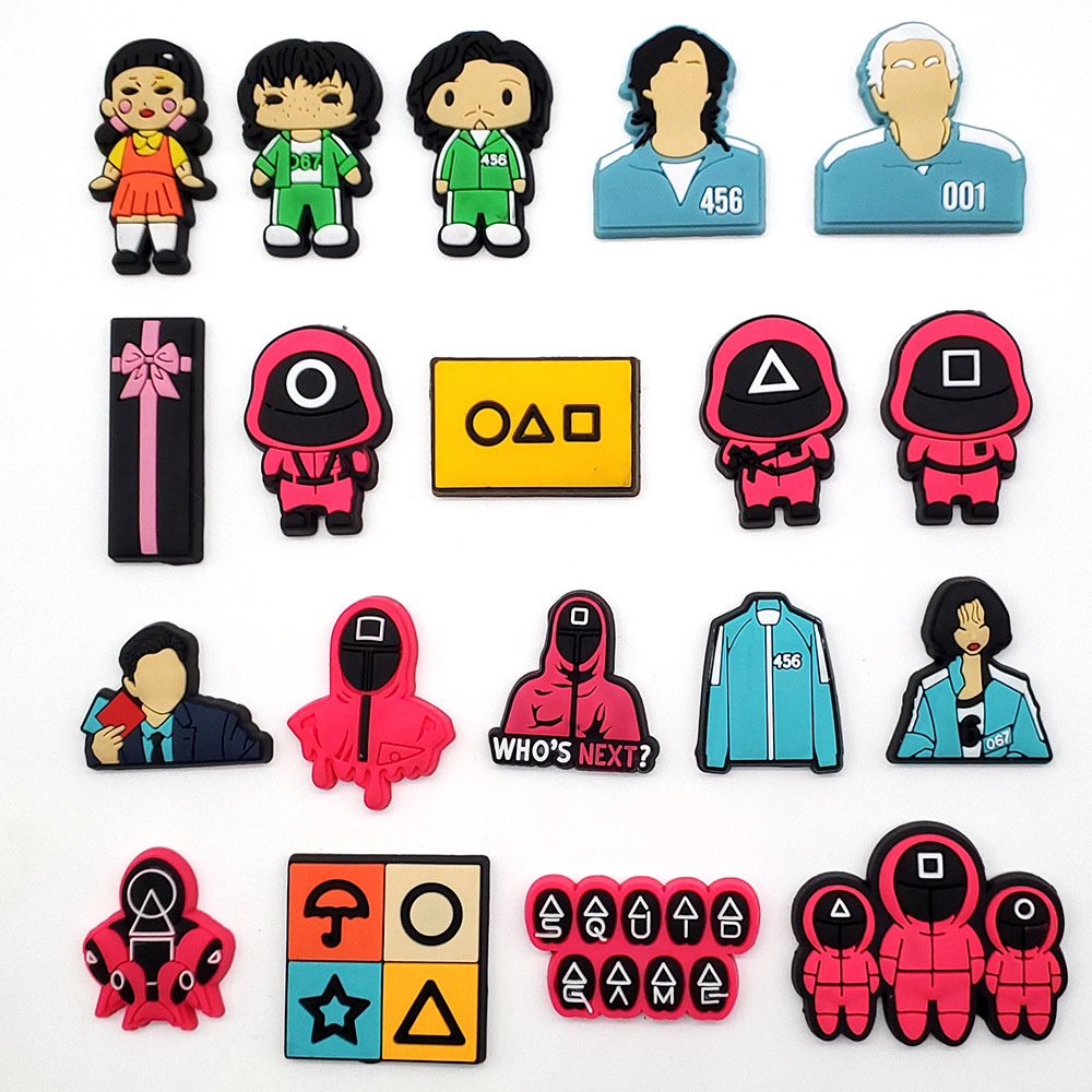 Phụ kiện trang trí dép hình nhân vật trong phim "Squid game"