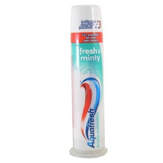 Kem đánh trắng răng Aquafresh Family Protection Fresh & Minty/ Whitening action 100ml - USA