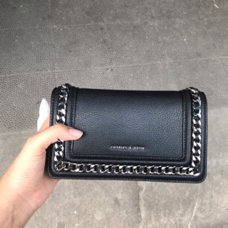 Túi Charles Keith
