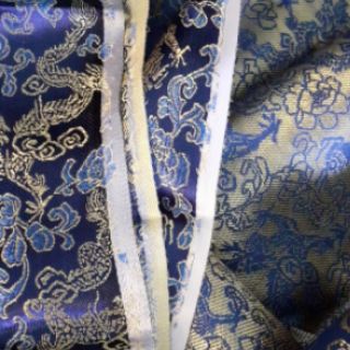 Vải gấm cứng