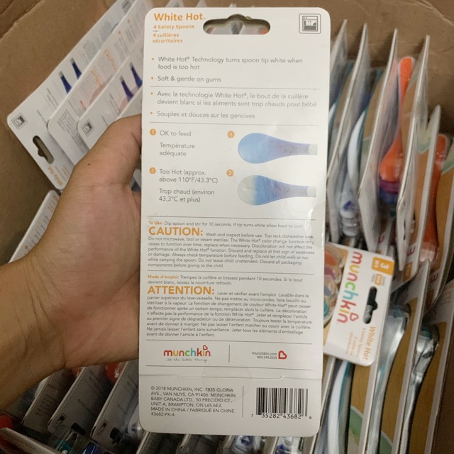 Thìa  báo nóng Munchkin chính hãng, nhập Mỹ