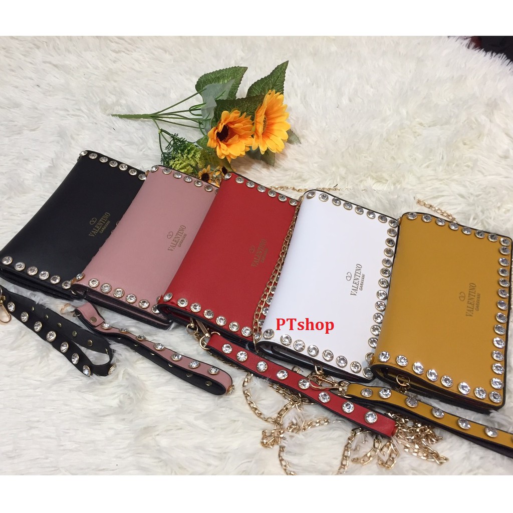 VÍ CẦM TAY VIỀN ĐÁ