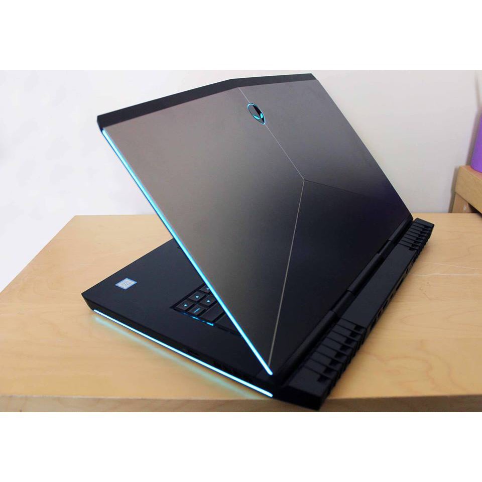 Decal lên hình máy Alienware cho laptop Gaming  phù hợp tất cả các máy khác nhau trên thị trường