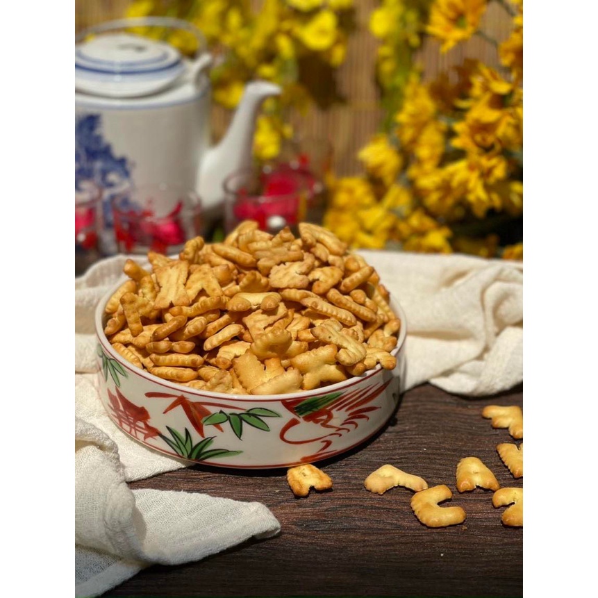 1 Kg Bánh quy chữ mặn ngọt thơm ngon