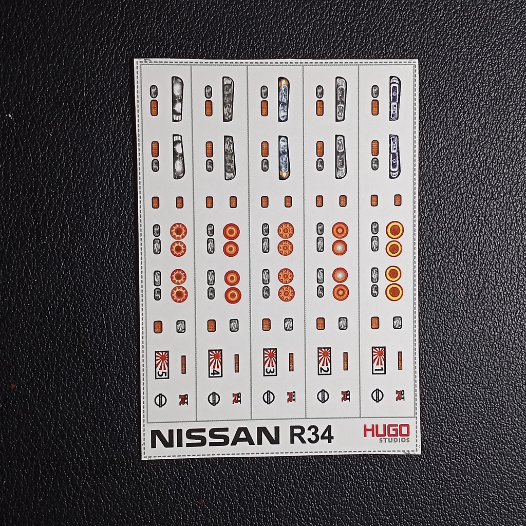 Hugo Studios Decal trượt nước đèn xe Nissan R34 tỉ lệ 1/64 chưa phủ clear