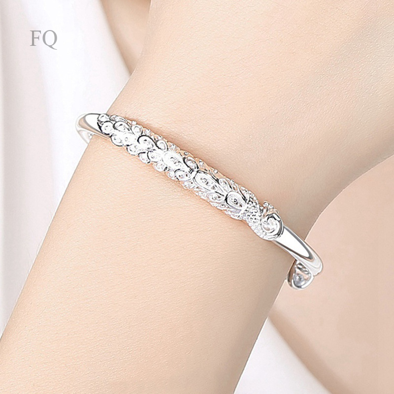 Peacock Embossed Bracelet, Silver-Plated Delicate Ladies Silver-Plated, Young And Fashionable Filigree Bracelet