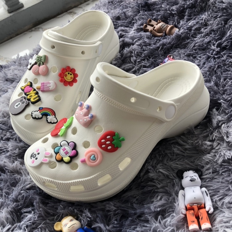 [Hàng suất ] Dép sục cross classic sandal-Đế 7cm-Tặng kèm bộ 14 stick ker gấu siêu dễ thương