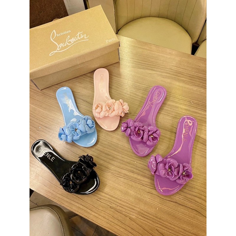 ✏️✏️✏️Dép nhựa hoa siêu xinh ❎Hàng quảng châu 📣Size 35/39 👌Chất nhựa cao cấp 💎Sỉ Nguyên ri giá tốt