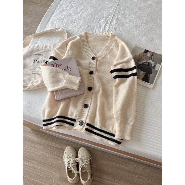 Áo len cardigan tay kẻ ngang dáng dài