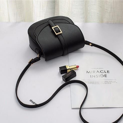 C3 TÚI NỮ ĐEO CHÉO LOUTUS DA PU sở hữu KHÓA DÁNG BẦU xinh xẻo TD 86 8