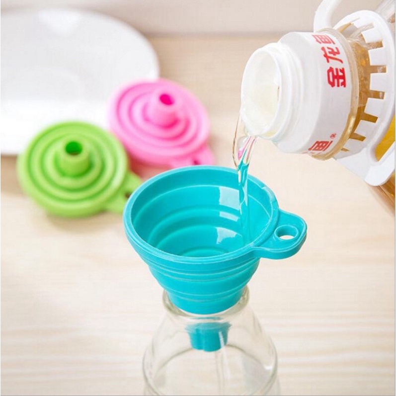 Phễu silicon rót nước nhỏ gọn