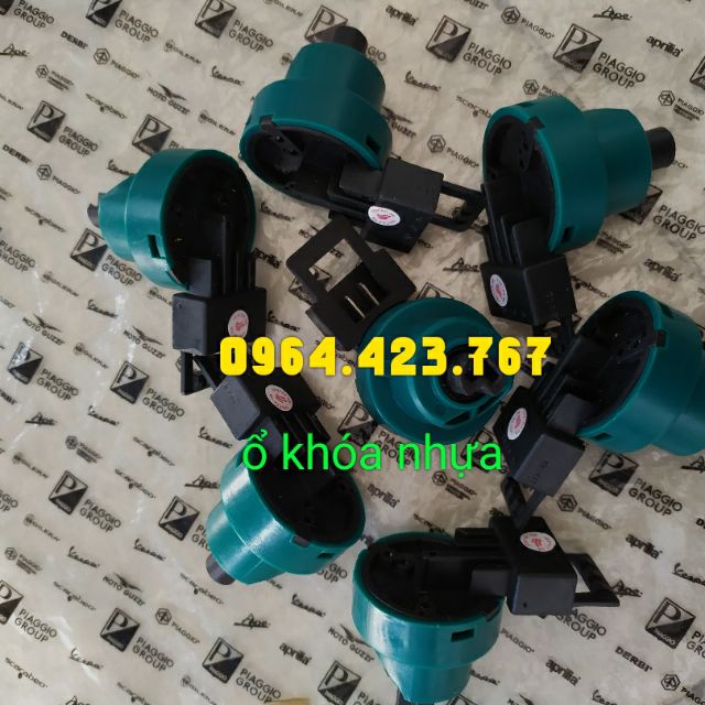 Ổ khóa nhựa Vespa lx, s , primavera, sprint, liberty, lxv, gts, ...hàng chính hãng