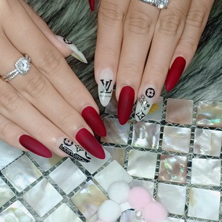Thảm đá chụp ảnh móng