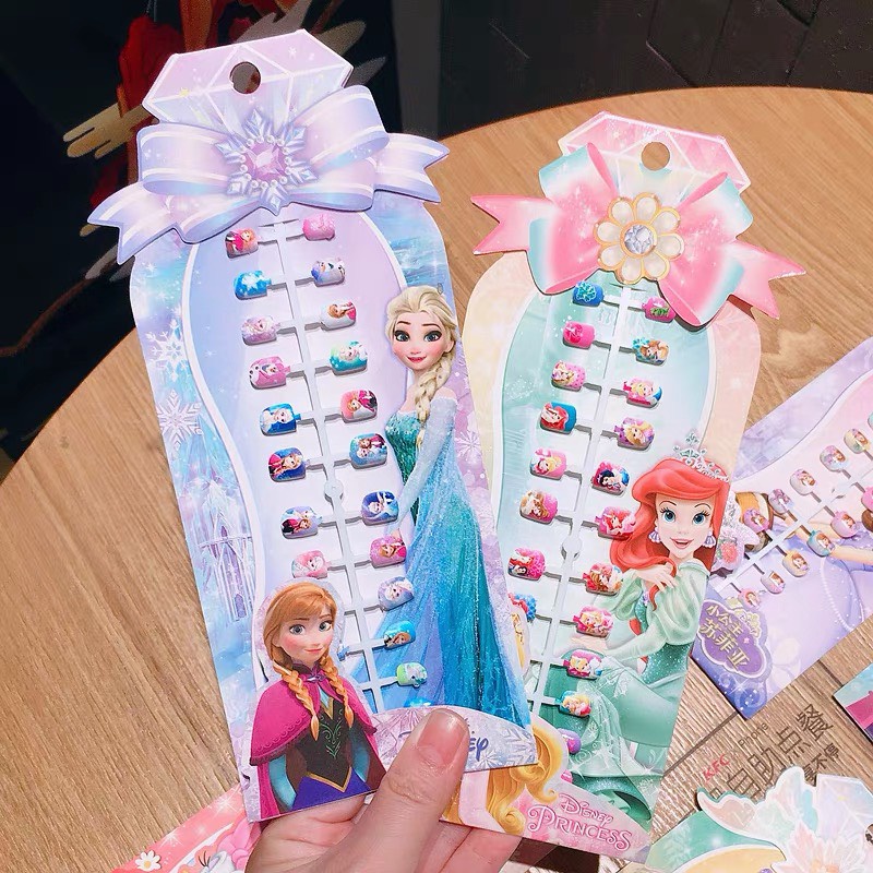 Set 24 Móng Tay Giả (Dùng một lần) Họa Tiết Công Chúa Elsa, Bạch Tuyết, Micky Trẻ Em