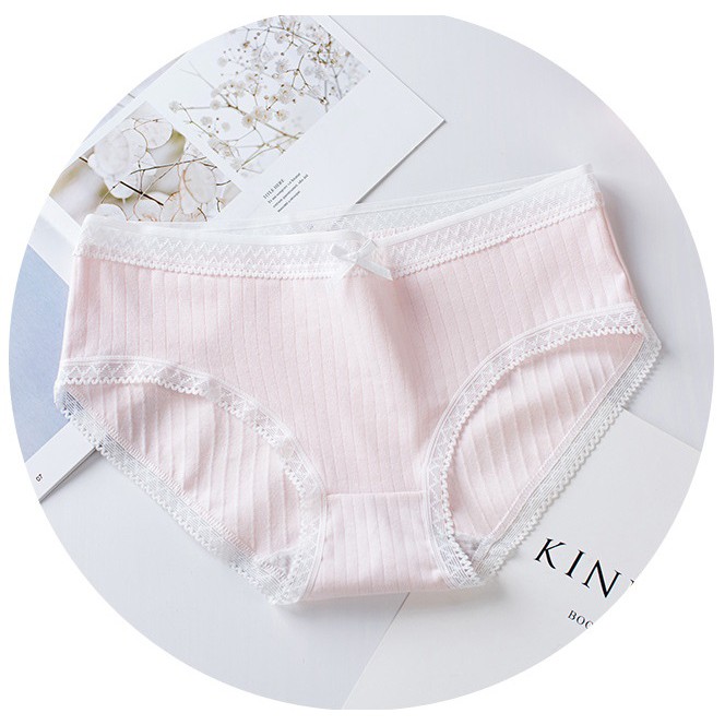 Quần lót phối nơ nhỏ
