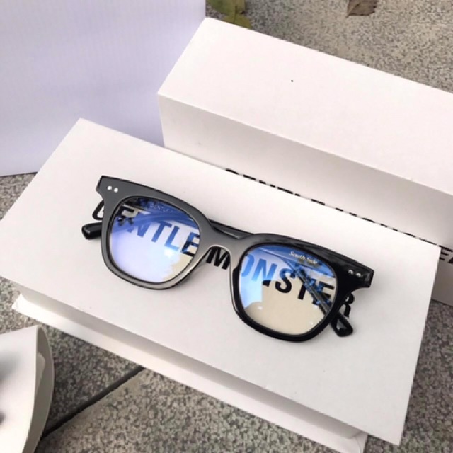 Gọng kính cận vuông siêu cấp S3331, tặng kèm hộp hãng - Tiệm kính Candy | BigBuy360 - bigbuy360.vn