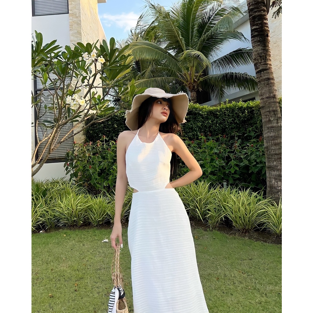 Đầm yếm khoét eo hở lưng siêu chảnh tôn dáng mùa hè SOBEH