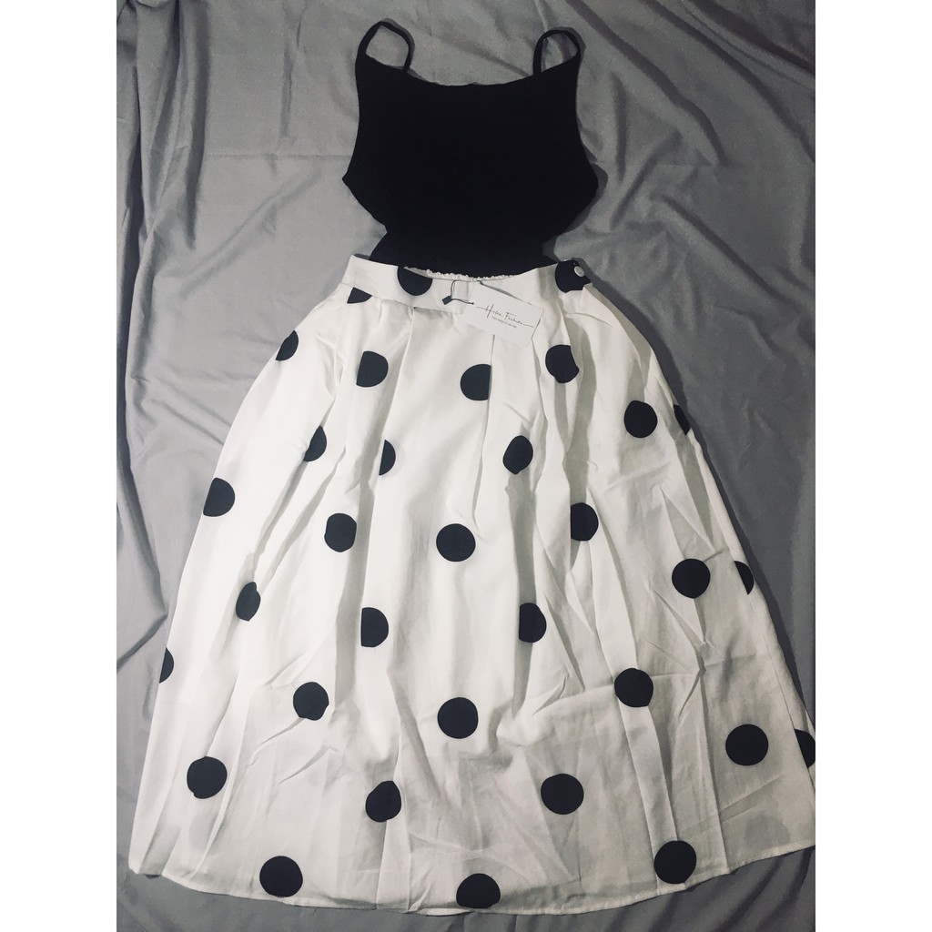 Chân váy chấm bi,  Chất lụa hàn, mềm mát, váy 2 lớp, đai bán chun