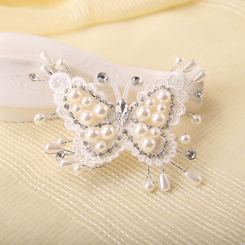 Phụ kiện tóc hình dáng chú bướm sang trọng quý phái