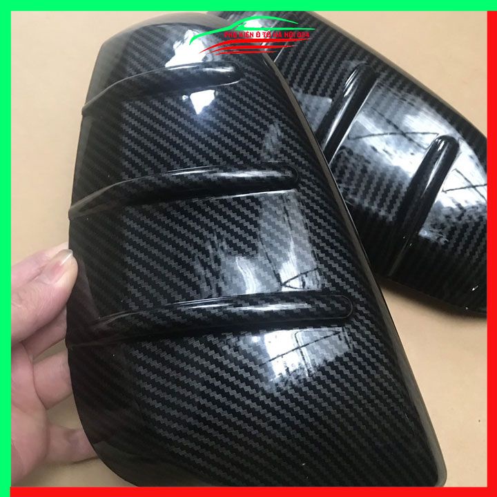 Ốp gương chiếu hậu Innova 2017 2018 2019 2020 vân Cacbon bảo vệ chống trầy trang trí làm đẹp xe