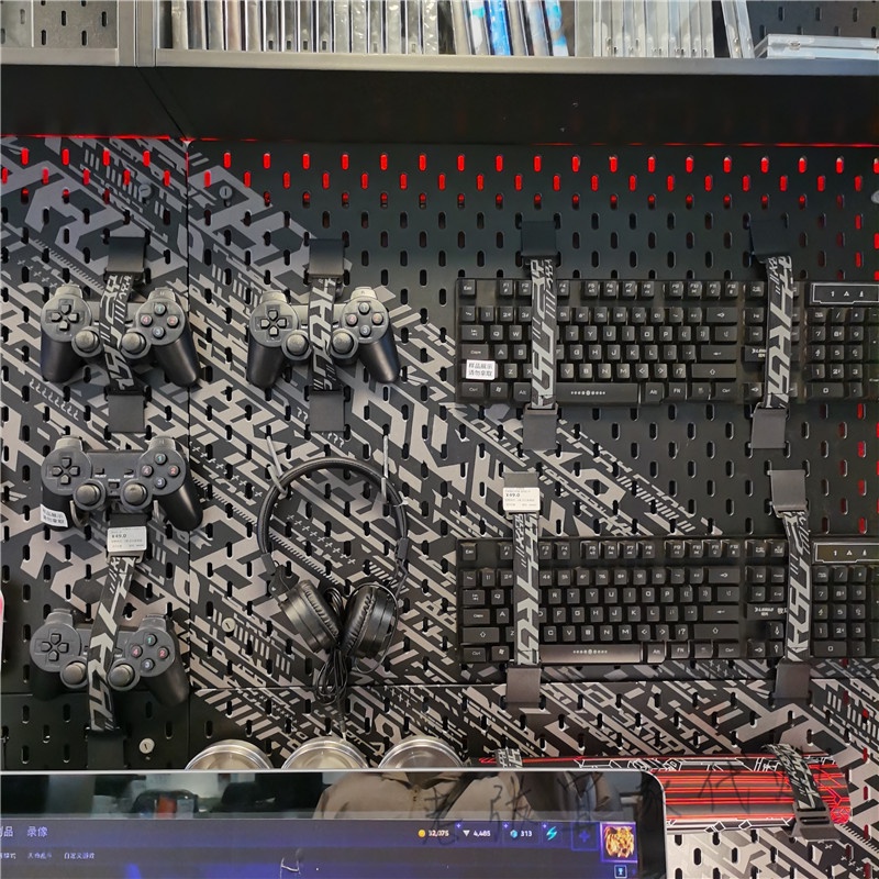 Tấm bảng pegboard ROG treo tường KEA131 76*56 treo tường decor gaming