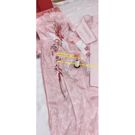 Mấn bờm khăn đóng áo dài trang trí thiết kế hoa ren tỉ mỉ sang trọng từng cánh hoa