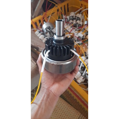 Củ phát điện gắn xe máy 700w mẫu cải tiến